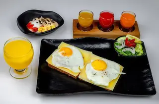 Holland Breakfast