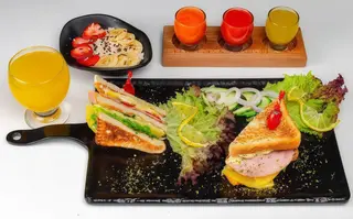 Dubai Breakfast