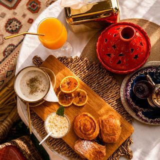 Petit Déjeuner Parisien