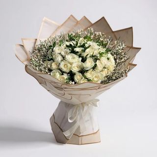 Pure Elegance White Roses