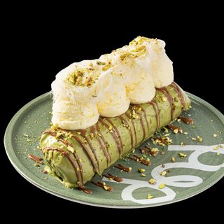 Pistachio candy crepe