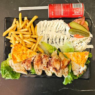 شاورما عربي + مشروب غازي