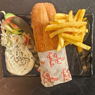 سندويش كباب لحم