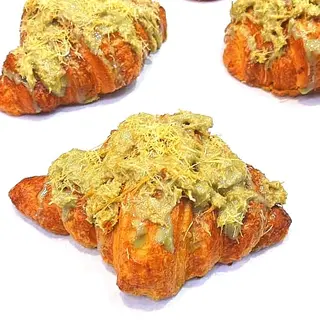 Croissant kunafa pistache 