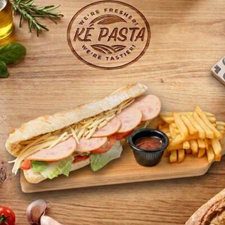 Sandwich Au Jambon + Frites