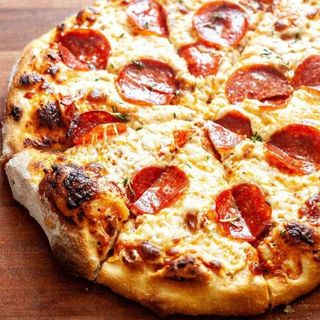pizza peperoni