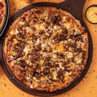 Pizza Bolognaise
