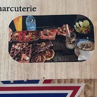 Lil America brunch