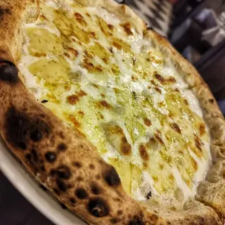Pizza 4 fromages 