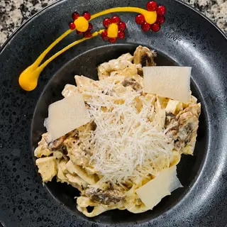 Poulet (Pasta with Chicken)