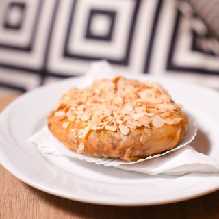 pastilla poulet aux amandes