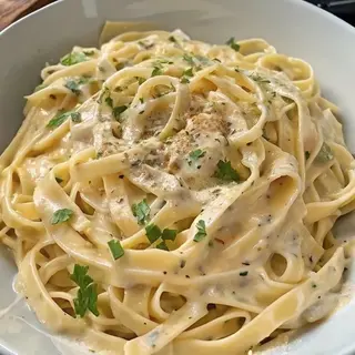 PÂTES POULET CHAMPIGNONS