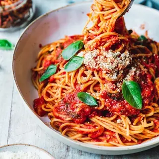 PÂTES BOLOGNAISE