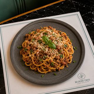 PASTA À LA BOLOGNAISE