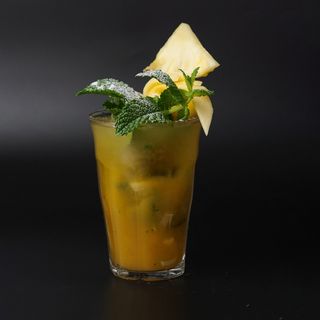 Exotic mangue virgin mojito  