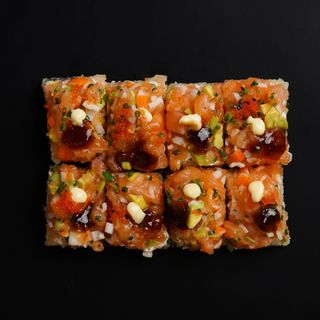 Sushi pizza Tratare saumon avocat 8 pièces 