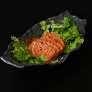 Sashimi saumon 4 pièces 