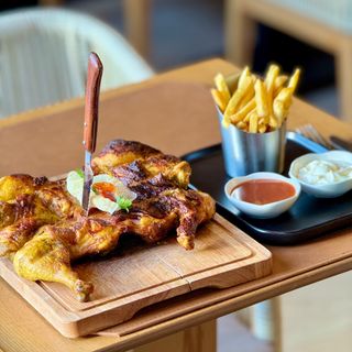 Poulet entier avec Frites