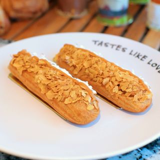 Eclair caramel