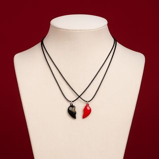 2 collier Clé du Coeur noir rouge