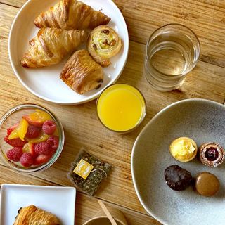 PETIT DEJEUNER FRANCAIS