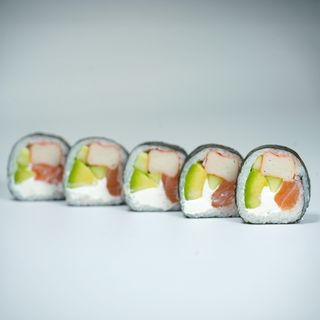Futomaki Saumon : 5 pièces
