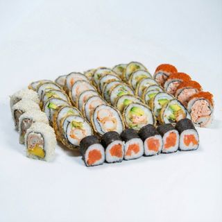 Assortiment Crunchy California et maki 46 Pcs