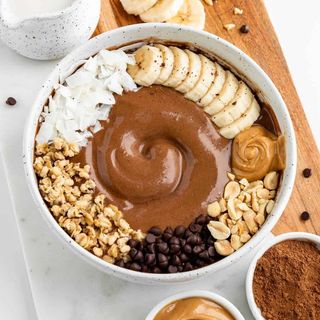 Bowl Peanut Berry Crush