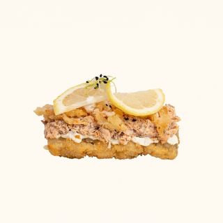 Sushi Pizza Fruit De Mer