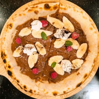 pizza délice sucrée chocolat banane amande 