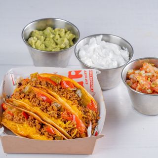 3 BEEF TAQUITOS (1 Pers.)