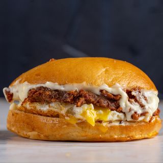 BACON BREAKFAST BURGER