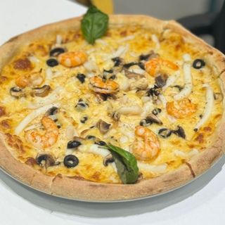 Pizza Fruits De Mer