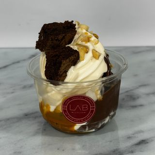 Peanut Brownie Sundae