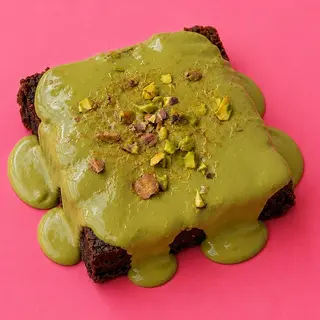 Brownie Pistachio Kunafa
