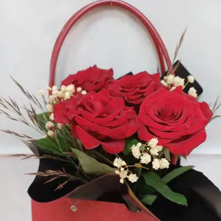 Panier bouquet amour 