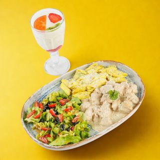 Poulet Sauce Blanche + Dessert Au Choix