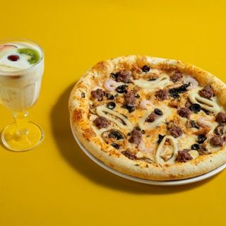 Pizza Dar Al Fawakih + Dessert au Choix