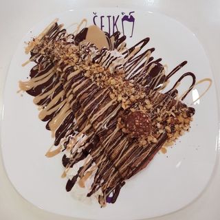 Crêpe Ferrero Rocher Nutella