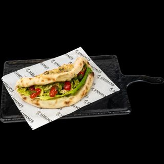 Pizza Sandwich Pollo Pesto