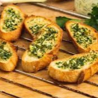 خبز بالثوم والجبن