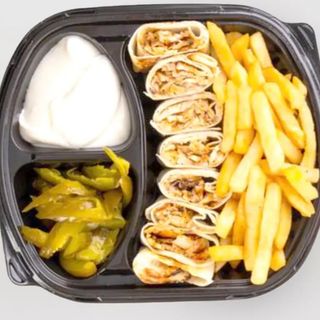 طبق شاورما عربي