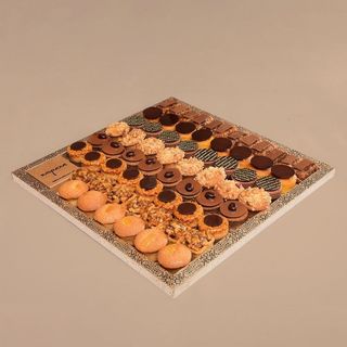 Grand plateau de fours variés