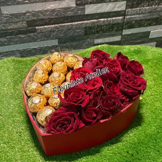 Box coeur cuir moitié Ferrero