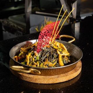 Spaghetti al nero di seppi