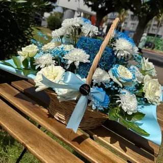 Panier Des Fleurs – Bleu & Blanc