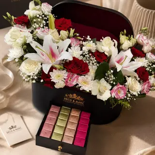 Coffret Floral Noir Prestige & Chocolat Belge 310g