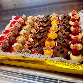 Gâteaux soirées (48ps)