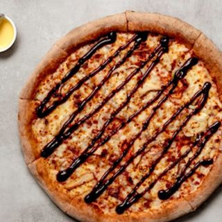 Poulet BBQ Pizza 