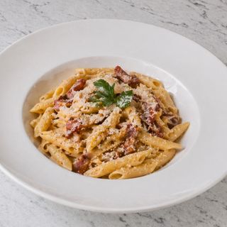 Penne carbonara